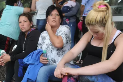 Iban en moto, cayeron en El Rulo, él está grave y su acompañante murió