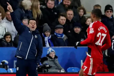 Insólito: Watford echó a su DT porque fue tentado por Everton