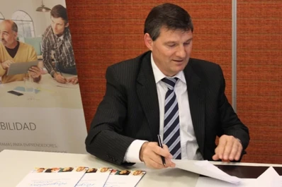 Detuvieron a un ex intendente de Lincoln y a ex funcionarios por presuntos actos de corrupción