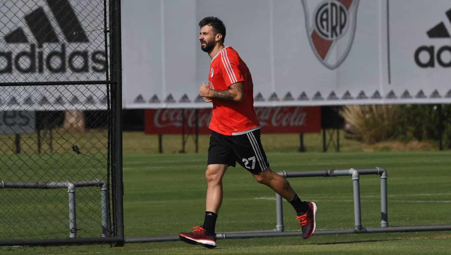 Lucas Pratto no será titular el domingo.
FOTO TOMADA DE PRENSA CLUB ATLÉTICO RIVER PLATE