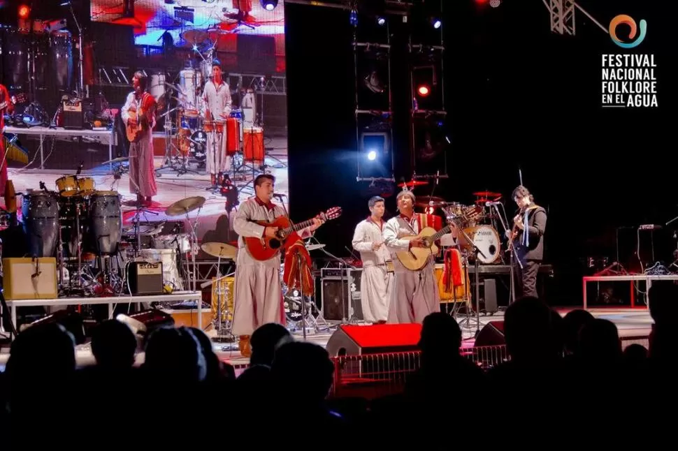 EN LA PRIMERA NOCHE. Las Voces de Ranchillos se presentará hoy en Raco, en la Fiesta del Caballo Cerreño. prensa