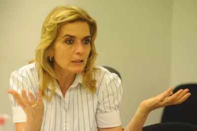 Elías de Pérez: “Molina tiene de empleado al hijo del defensor”