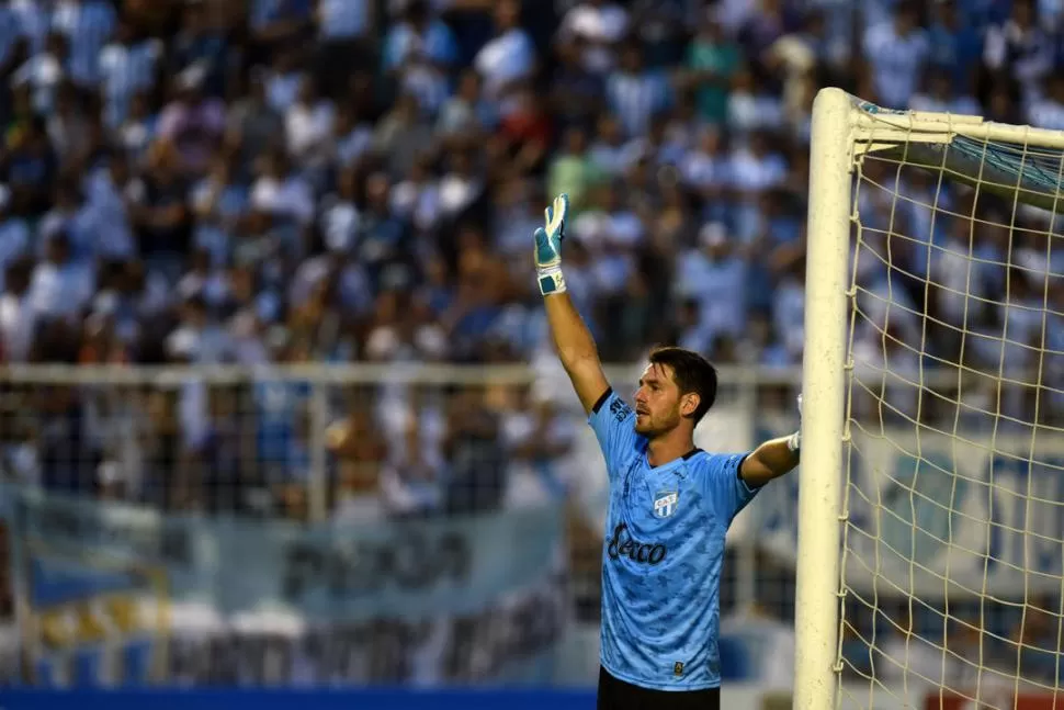 IMPECABLE. Desde que tomó posesión del arco de Atlético, Batalla no recibió goles oficiales. Lleva 180 minutos invicto. la gaceta / foto de DIEGO ARAOZ