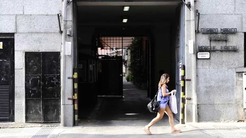 Morgue Judicial donde fue trasladado el cuerpo de Débora Pérez Volpin. FOTO TOMADA DE CLARÍN.COM