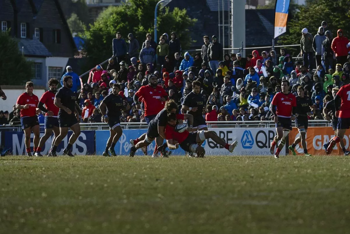 Argentina XV aplastó a Chile con un buen aporte de tres tucumanos