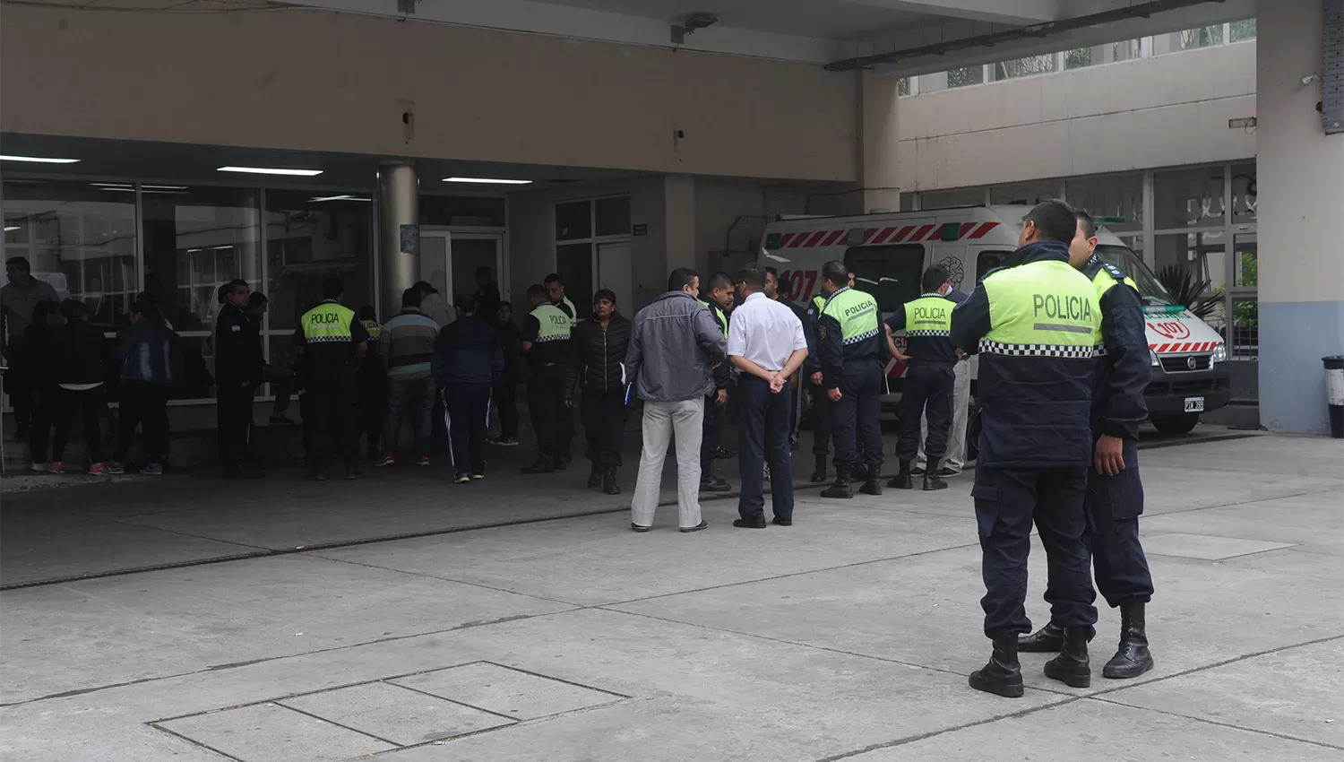 CONMOCIÓN EN LA FUERZA. El doble homicidio generó indignación entre los familiares de las víctimas. ARCHIVO LA GACETA / FOTO DE ANTONIO FERRONI