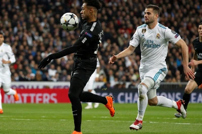 Real Madrid venció a PSG y sacó ventaja en los octavos de final de la Champions