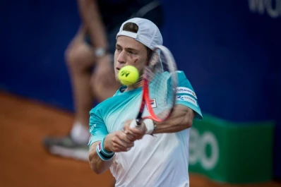 Durán ganó en dobles; Pella y Schwartzman, en sigles