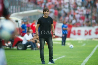 Para volver a sonreír el domingo, el “Santo” deberá tomar nota y recuperar la memoria