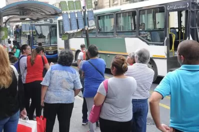 En 20 años bajó un 35% el uso del ómnibus urbano