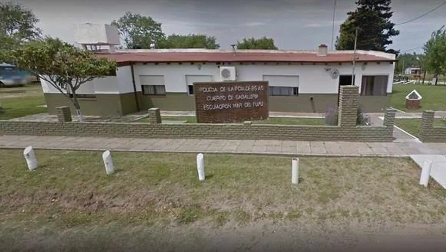 POLICÍA DE MAR DEL TUYÚ (CLARÍN)