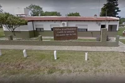 Una nena fue asesinada de dos balazos y por el hecho detuvieron a su madre, una policía con licencia psiquiátrica