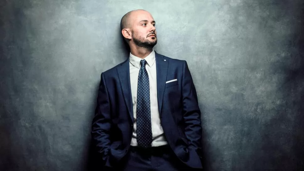 ELEGANCIA. Fagioli, en versión fotográfica de “Vogue Alemania”. franco-fagioli.info