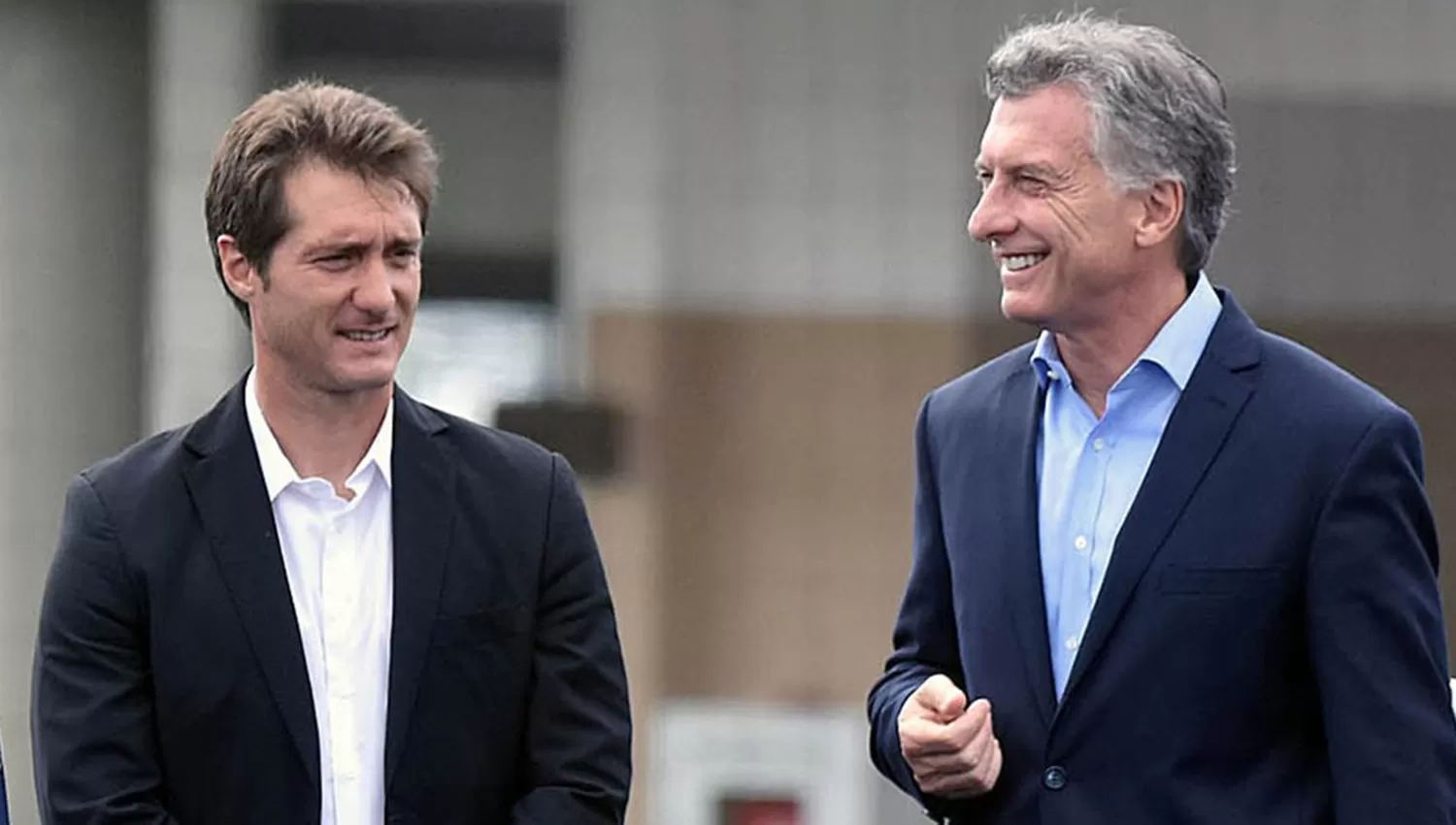 REUNIDOS. Guillermo Barros Schelotto y Mauricio Macri. (INFOBAE)