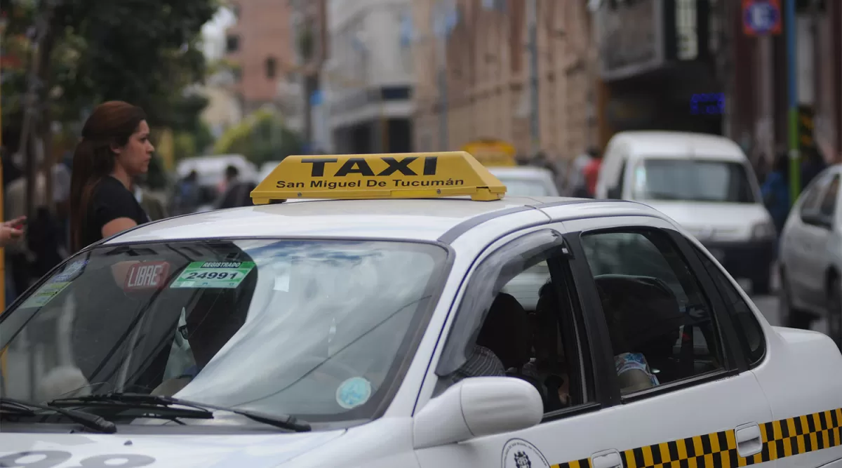 INSEGURIDAD. Un taxista de Alderetes fue asesinado en la noche del viernes. ARCHIVO LA GACETA / FOTO DE ANALÍA JARAMILLO