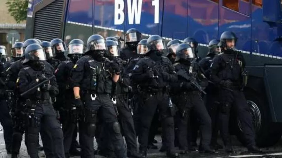 El Gobierno nacional refuerza al plantel de seguridad para garantizar el orden durante la cumbre del G-20 que se hará entre el 30 de noviembre y el 1 de diciembre.  