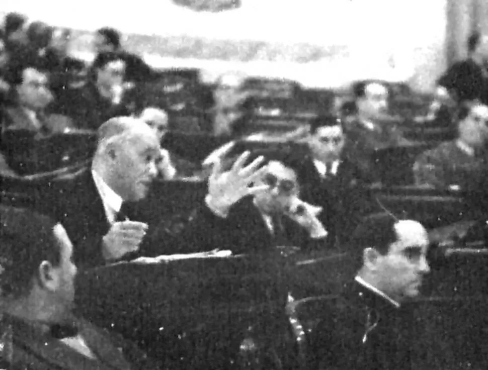 ENRIQUE DICKMANN. Con Juan B. Justo y Antonio de Tomaso votaron contra el subsidio a la Universidad de Tucumán. 