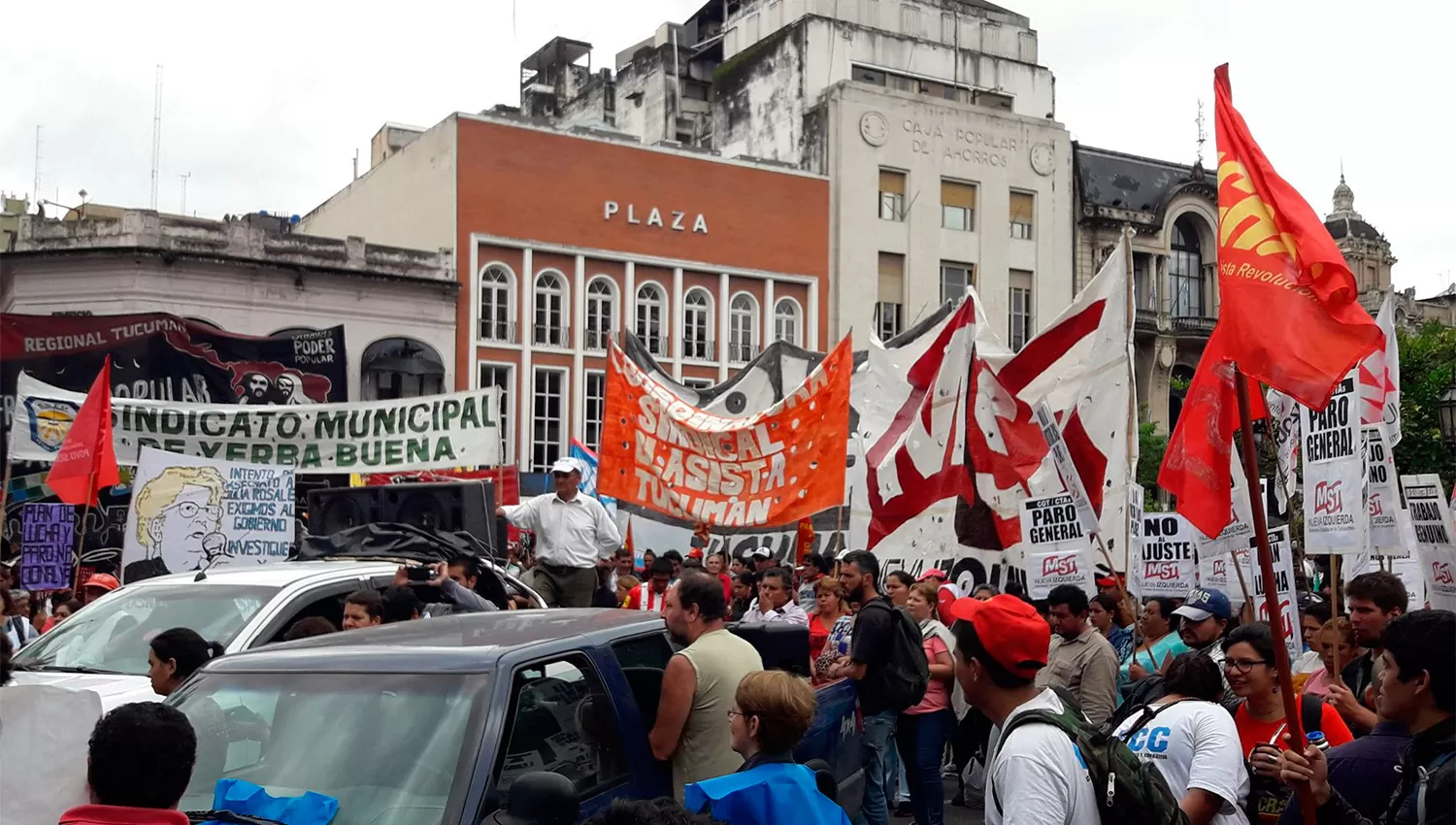 La jornada de protestas convocada por Moyano repercutió en Tucumán