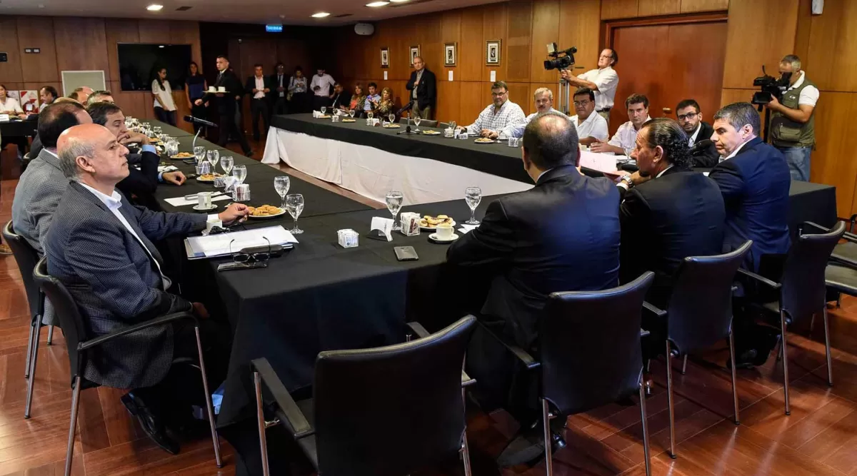 LA SILLA VACÍA. La ausencia del ministro Maley generó un fuerte rechazo entre los opositores.  