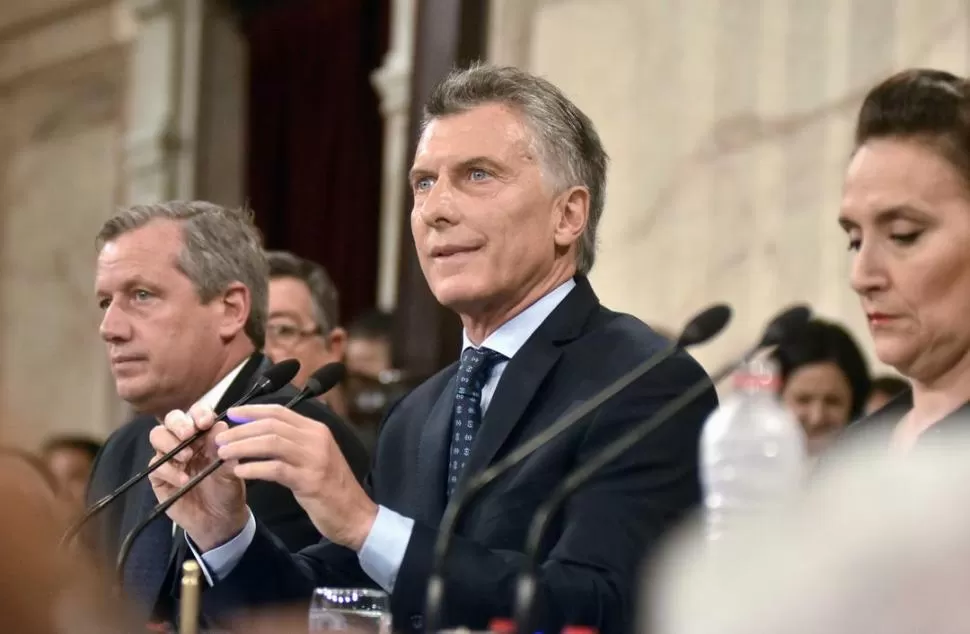 EXPECTATIVA. En su tercera apertura de sesiones, Macri estará acompañado por la vicepresidenta Michetti y por el presidente de Diputados, Monzó. dyn