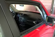 Semáforos en rojo y ventanillas rotas: siguen las denuncias por robo en la Avenida Mate de Luna