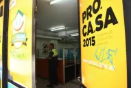 Aprehendieron a un empleado del Ipvdu por su presunta intermediación en la oferta de una casa