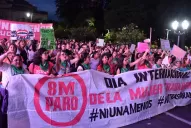 Video: cuáles son los 8 puntos del #8M leídos frente a Casa de Gobierno