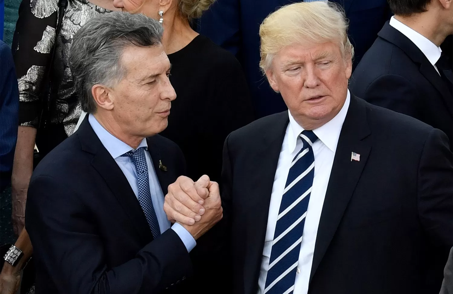 MACRI Y TRUMP. El presidente estadounidense informó las nuevas medidas ayer. FOTO TOMADA DE VIAPAIS.COM.AR