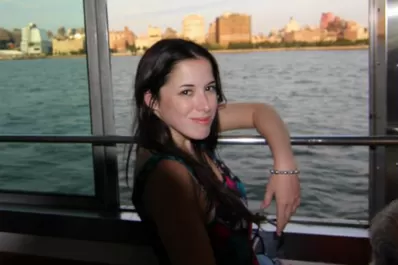 Quién era Carla Vallejos Blanco, la joven que murió en la tragedia aérea de Nueva York