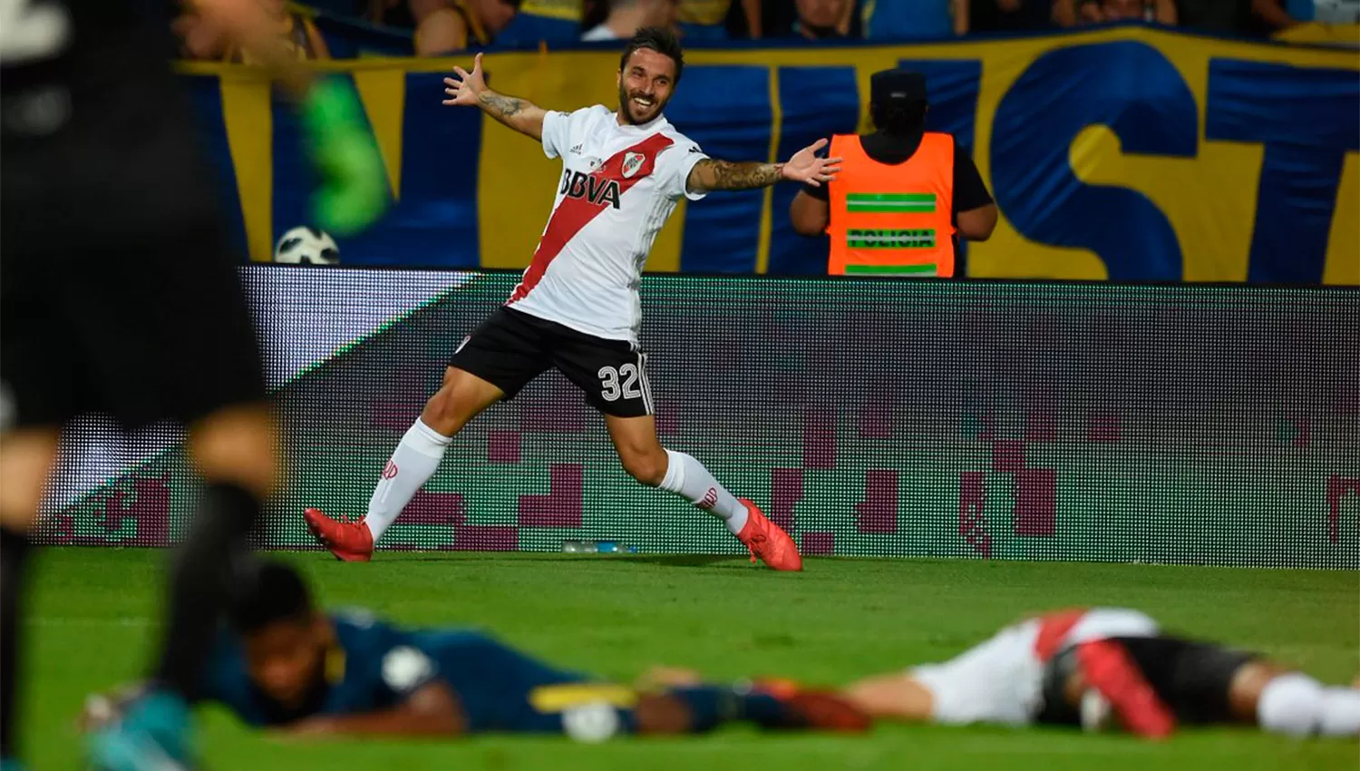 FESTEJO MILLONARIO. Scocco marcó el segundo y sentenció el partido para River. (RIVER PLATE OFICIAL)