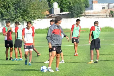 Forestello pierde tres jugadores importantes