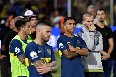 Boca, un equipo híbrido que no sabe jugar los duelos “picantes”