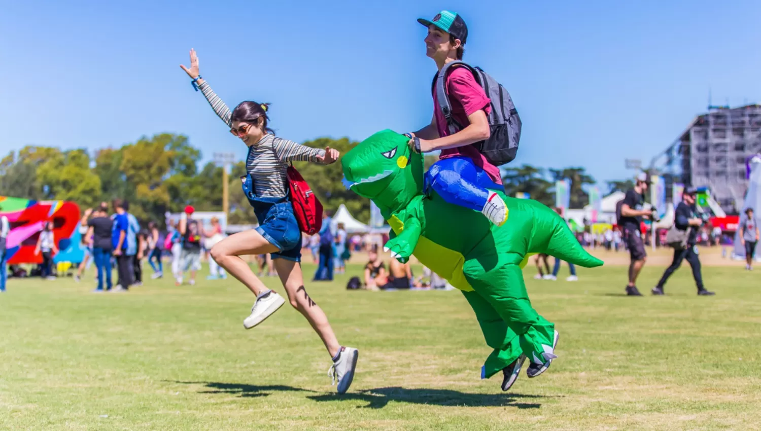 LOLLAPALOOZA 2018. En el primer día del evento se esperan unas 100.000 personas en el predio. FOTO TOMADA DE TWITTER.COM/LOLLAPALOOZAAR