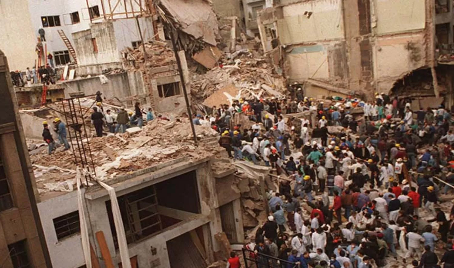 EL ATENTADO. 22 personas murieron y más de 200 resultaron heridas. FOTO TOMADA DE ROSARIONOTICIAS.INFO