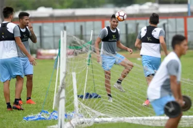 El esquema se mantiene: Zielinski haría un solo cambio en la formación titular