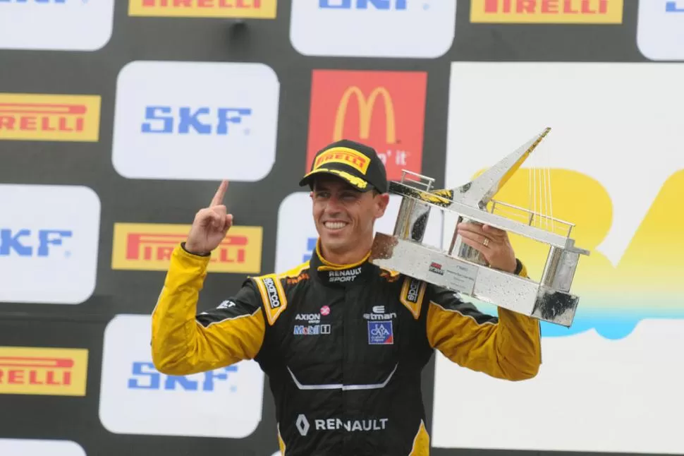 ALEGRÍA. El “Tanito” hizo el N°1. prensa stc2000 