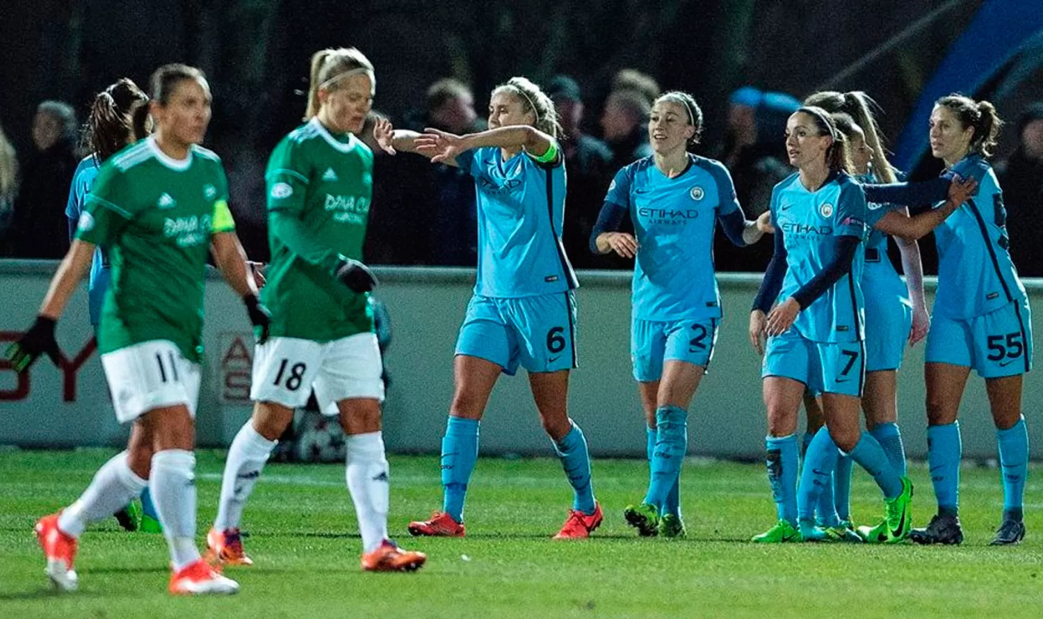 EQUIPOS FEMENINOS. El Manchester envió una solicitud ante la Asociación Inglesa de Fútbol (FA) para poder participar en la segunda división de la Women's Super League. FOTO TOMADA DE SPORT.ES