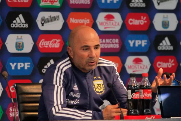 Argentina es mucho más el equipo de Messi que el mío, opinó Sampaoli