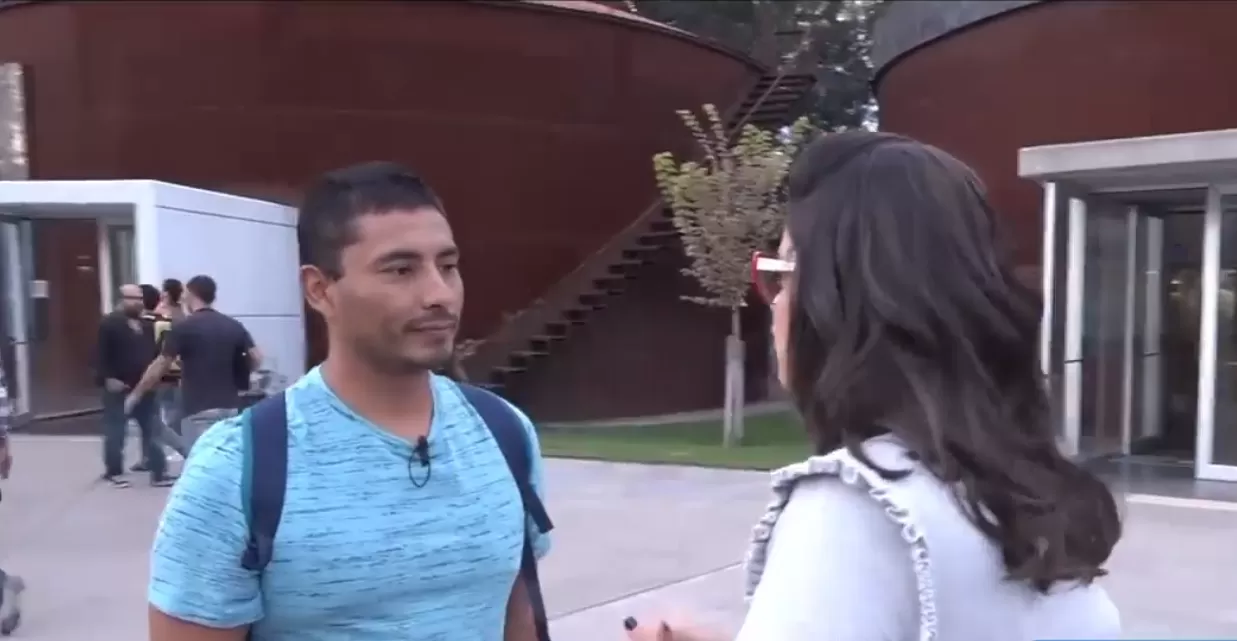 EJEMPLO. Waldemar en la entrevista con la periodista de Arriba Argentinos-. FOTO CAPTURA DE VIDEO. 