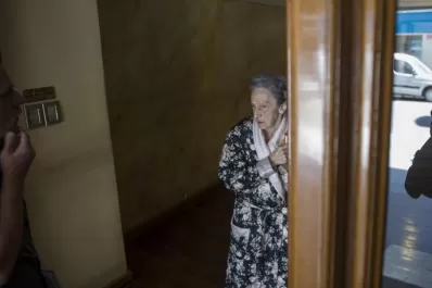 Se hizo pasar por plomero para asaltar a una abuela