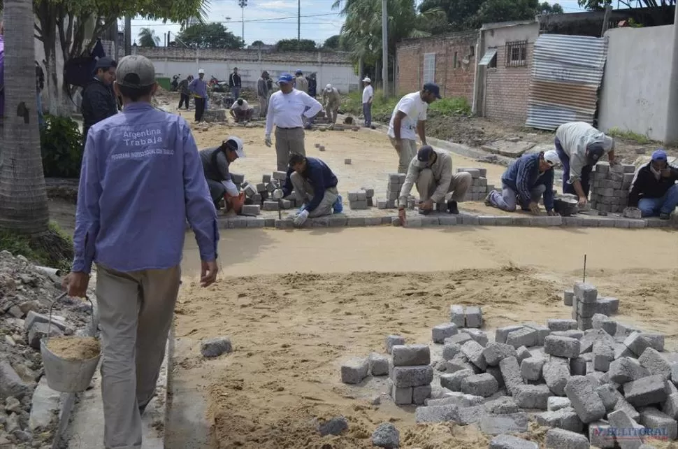 COOPERATIVAS. El Argentina Trabaja cobija a unos 20.000 tucumanos. la gaceta / archivo
