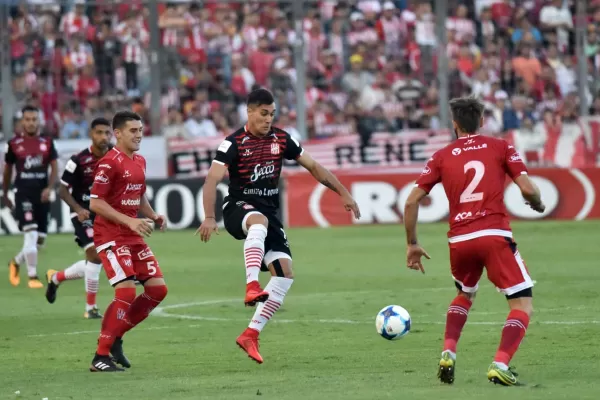 A pesar del empate, en el “Santo” sueñan en grande