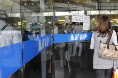 Punto por punto: de qué se trata el plan de retiros voluntarios del Estado y quiénes podrán acogerse