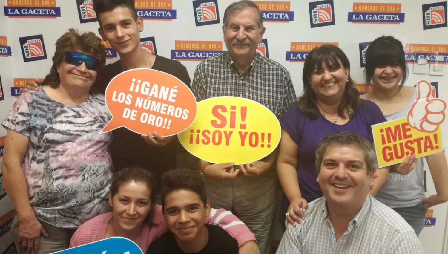 Los ganadores de los Números de oro de LA GACETA. Cynthia Farías (abajo a la izquierda) y Raúl Carbelo (al centro).