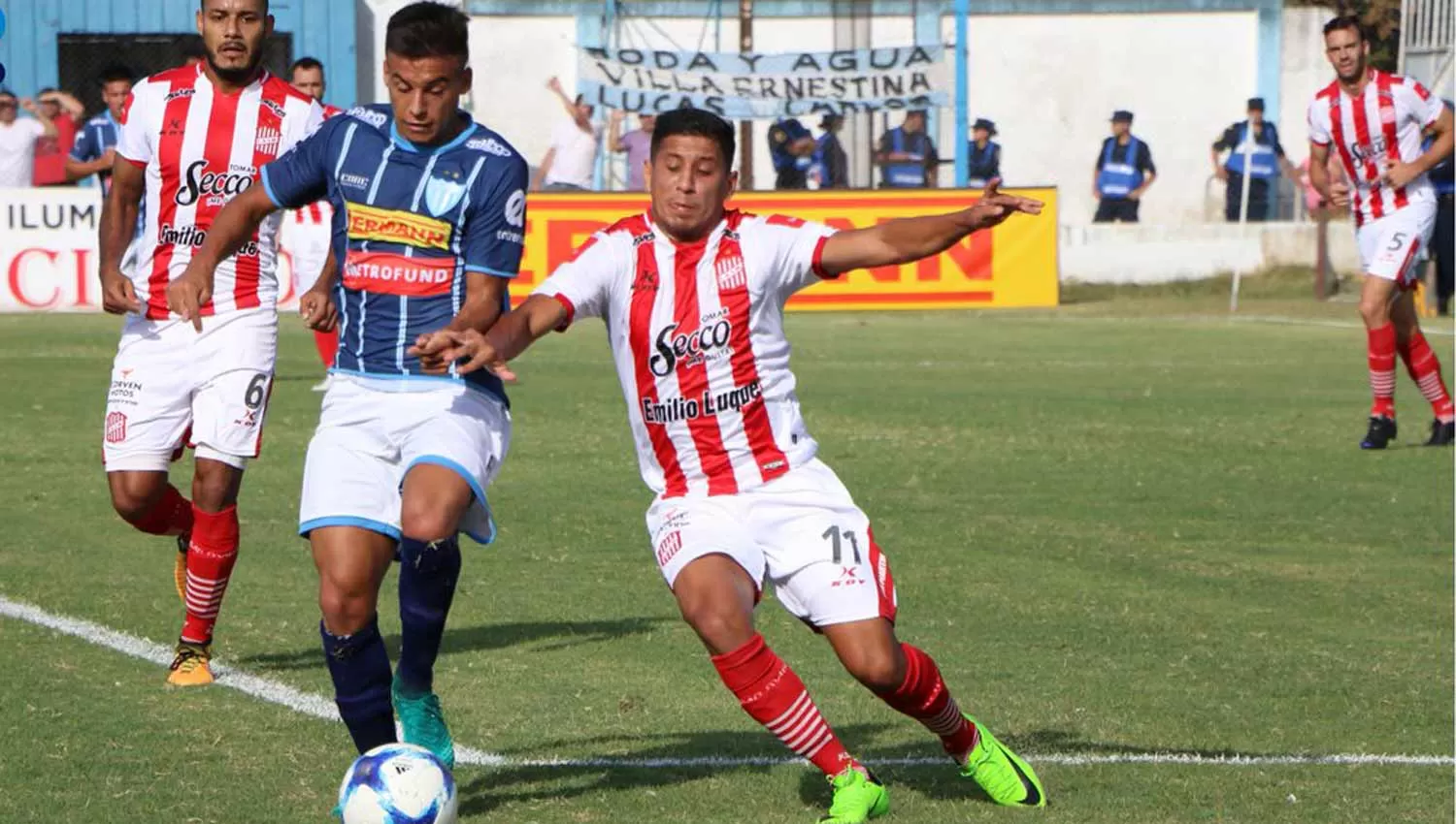 DIO PELEA. San Martín ganó bien en Gualeguaychú y subió a lo más alto de la B Nacional. (TWITTER JUVENTUD UNIDA)