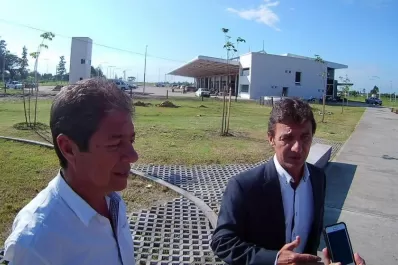 El intendente de Concepción negó haber incrementado el número de empleados municipales