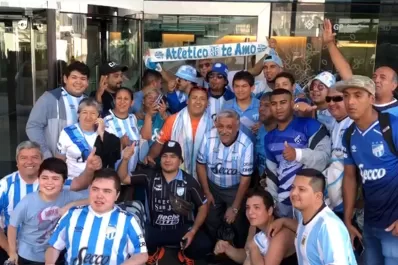 En Uruguay, los hinchas de Atlético se dieron con el gusto de conocer al Pulguita