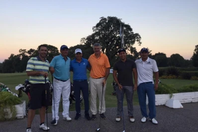 Costilla se impuso entre los profesionales en Jockey