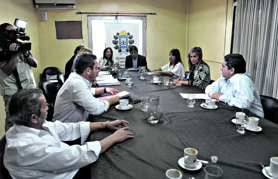 EN COMISIÓN. El debate entre los concejales tuvo momentos de tensión. la gaceta / foto de franco vera