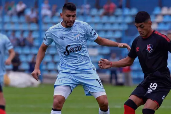 Atlético se descuidó y Newell's le empató sobre la hora